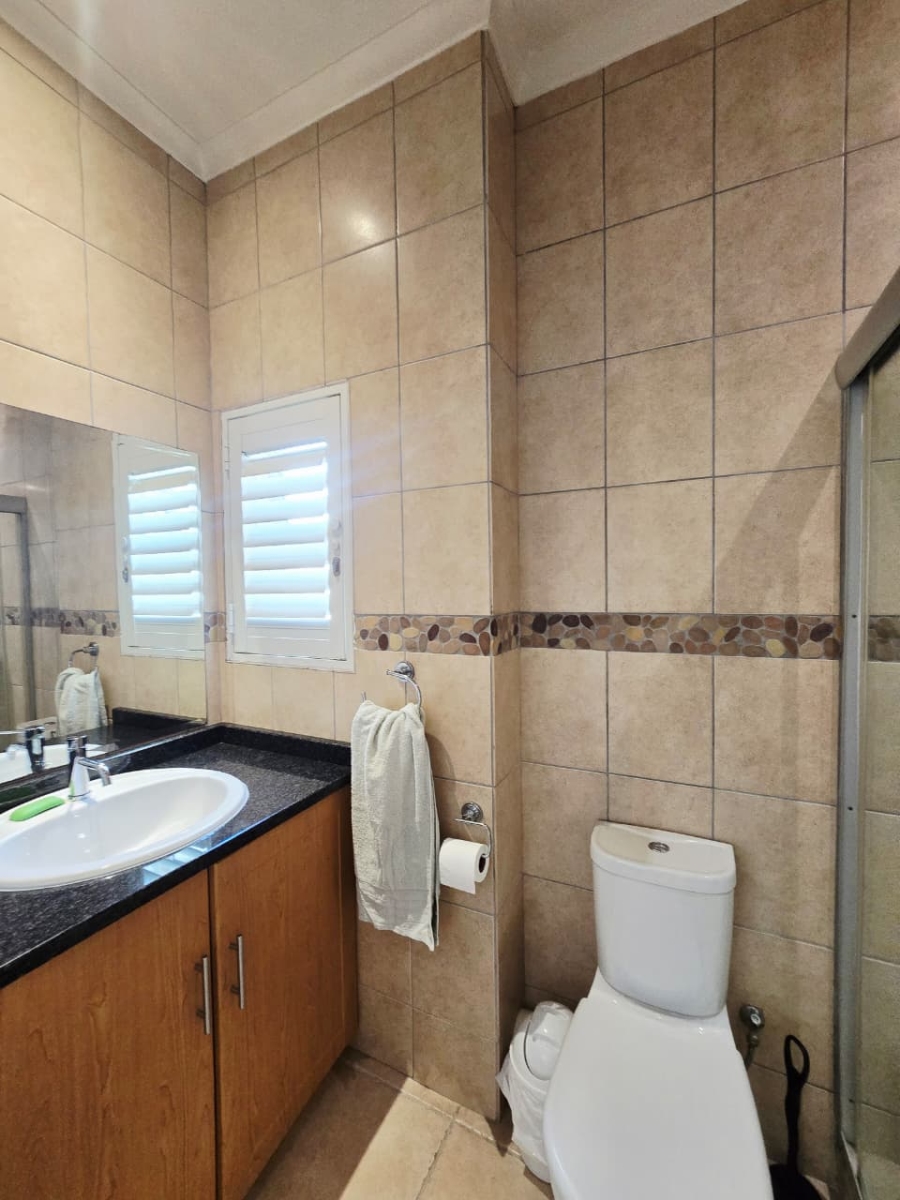 3 Bedroom Property for Sale in Kingswood Golf Estate Western Cape